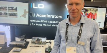 יניב סולקס, היילו בתערוכת AutoSens 2024 בברצלונה. צילום: אבי בליזובסקי