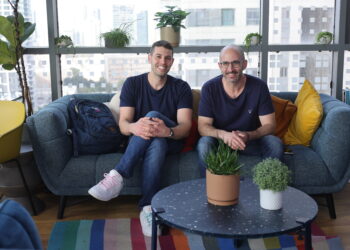 משמאל לימין: עמרי גלר ורונן דר, מייסדי RUN:AI. צילום יחצ, אנבידיה