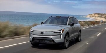 תכנון מכוניות חשמליות של וולוו בפלפטורמות של דאסו סיסטמס