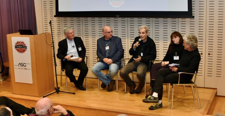 מימין: פרופ' אילון ועדיה מהאוניברסיטה העברית, פרופ' גלית יובל מהאוניברסיטה העברית, אייל פרקש, סמנכ"ל טכנולוגיות בחברת אקסנצ'ר, פרוופ' אורן שריקי מאוניברסיטת בן גוריון ומנכ"ל ASG שלמה גרדמן. צילום: שמואל אוסטר