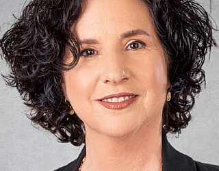 ד"ר קלרה רייספלר, צילום עצמי