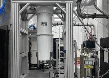 מערכת קוונטית מתקדמת במעבדה באוניברסיטת תל אביב. צילום: דוברות אוניברסיטת תל אביב