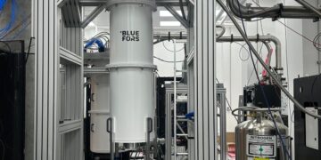 מערכת קוונטית מתקדמת במעבדה באוניברסיטת תל אביב. צילום: דוברות אוניברסיטת תל אביב