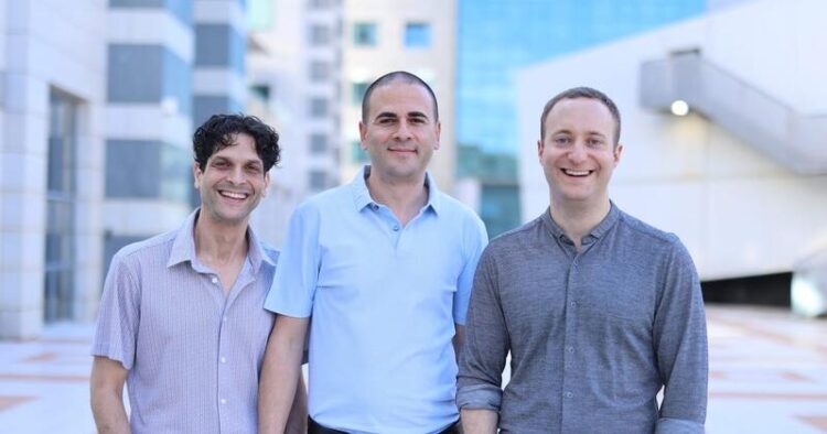 חברת QuamCore נחשפת