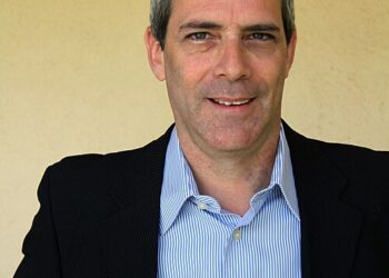 אריה כוכבי, DGeneration. מתוך ויקימדיה