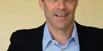 אריה כוכבי, DGeneration. מתוך ויקימדיה