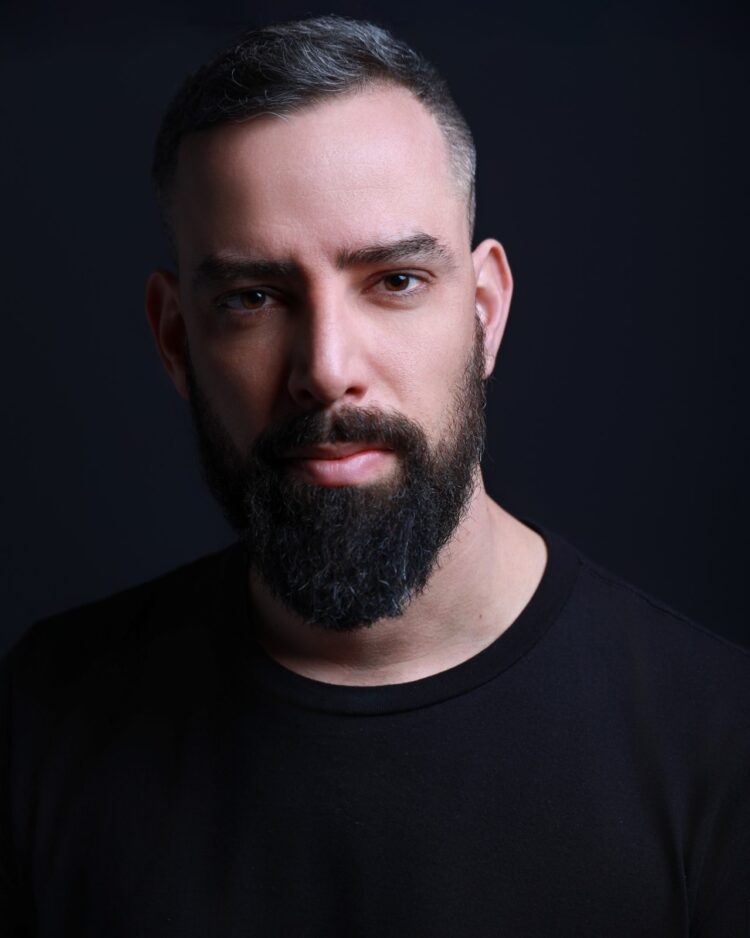 אדם שמוס. צילום: גילי יעקב