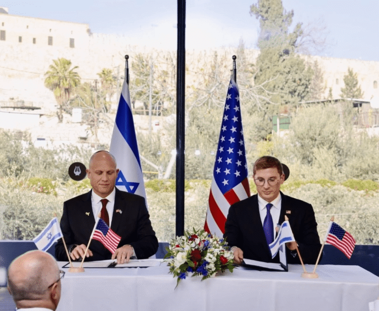 “ארה״ב וישראל משיקות מסגרת אסטרטגית לשיתוף פעולה בבינה מלאכותית ובטכנולוגיות קריטיות, כחלק מיוזמת Pax Silica.” צילום: לע"מ