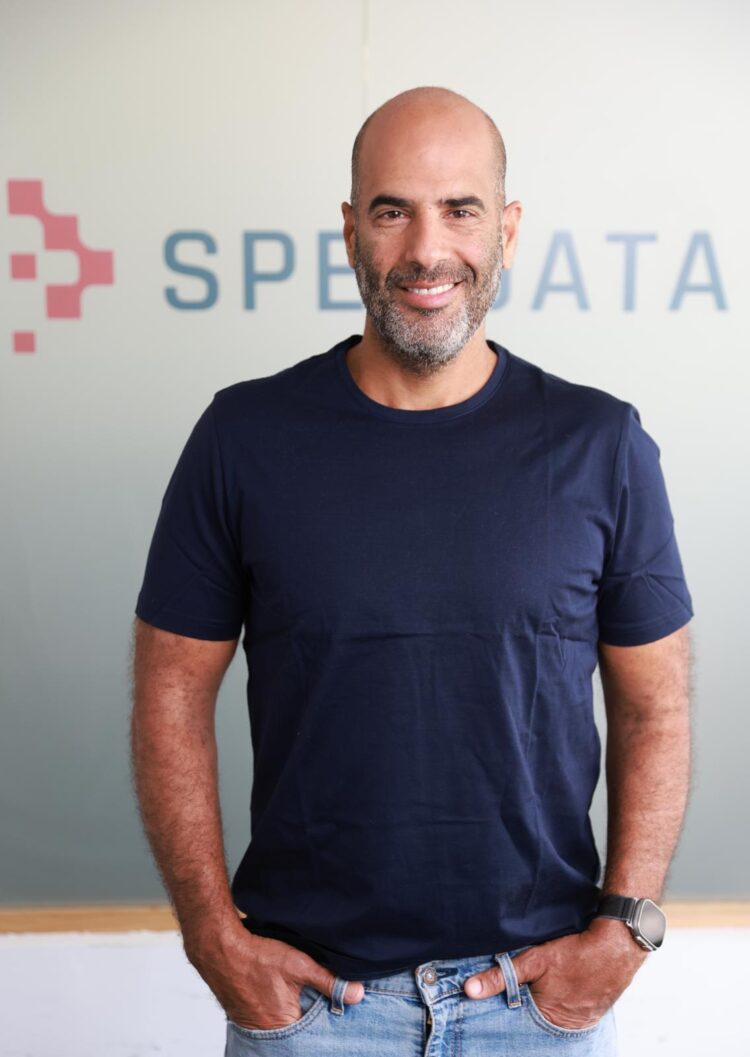עדי גלוון, מנכ"ל SPEEDATA. צילום: ענת קאזולה
