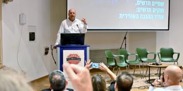 מנכ"ל אלתא דרור בר במפגש פורום הסיליקון קלאב, יוני 2026. צילום: שמואל אוסטר